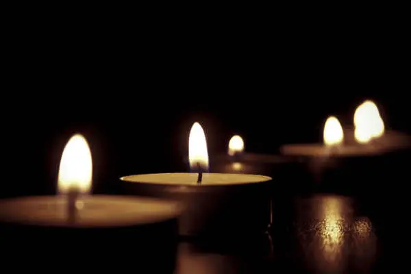Nodding candles – an exercise in pace